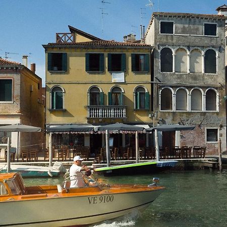 Casa Virginia Direct At The Canal Cannaregio With Own Roof Terrace Венеция Экстерьер фото