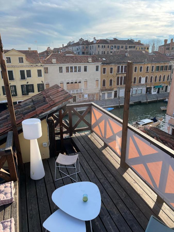 Casa Virginia Direct At The Canal Cannaregio With Own Roof Terrace Венеция Экстерьер фото