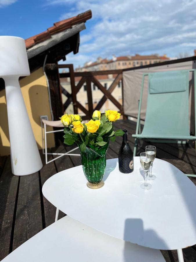 Casa Virginia Direct At The Canal Cannaregio With Own Roof Terrace Венеция Экстерьер фото